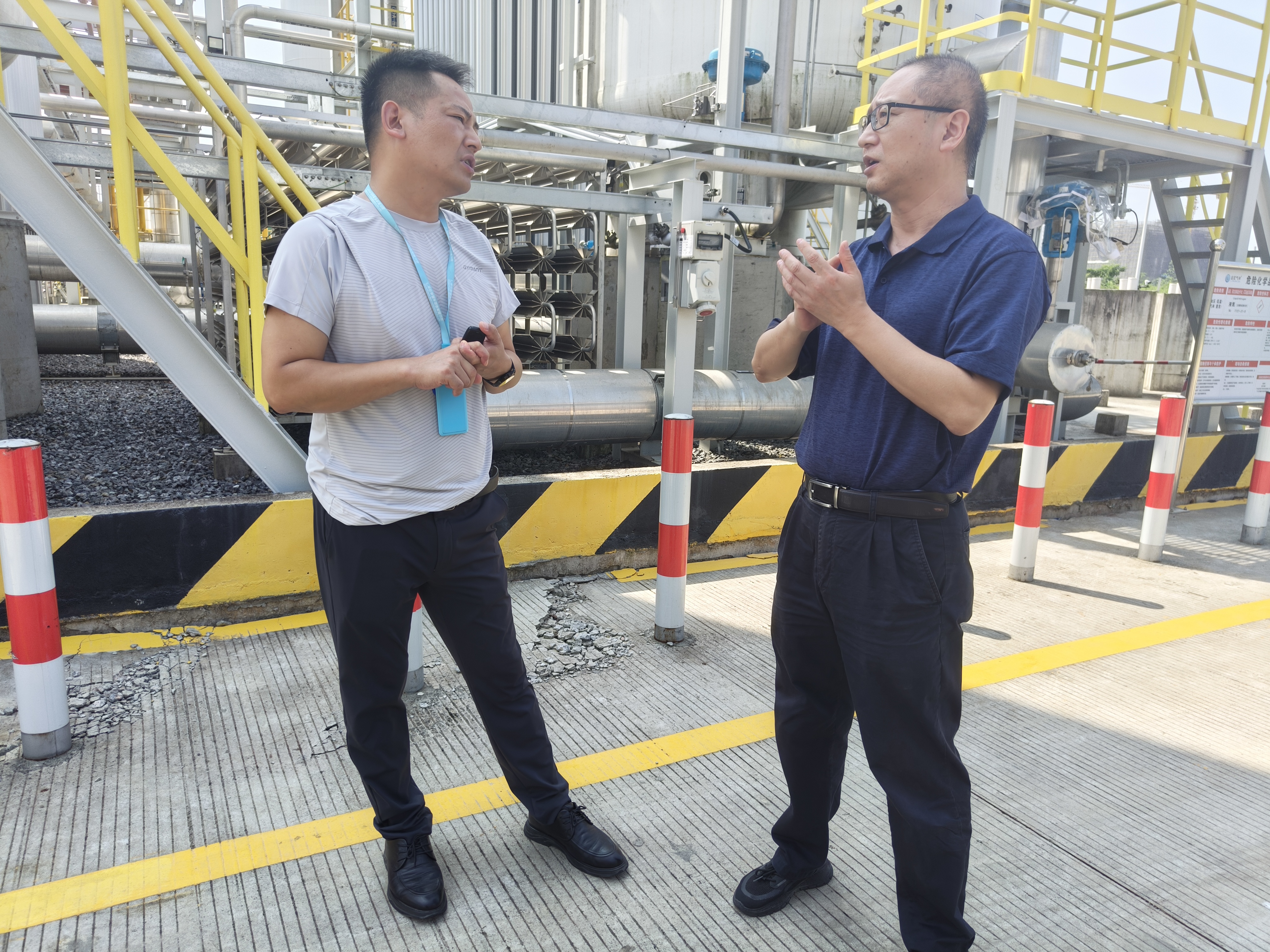 照片2南沙区统计局调研广州金宏电子材料科技有限公司(1).jpg