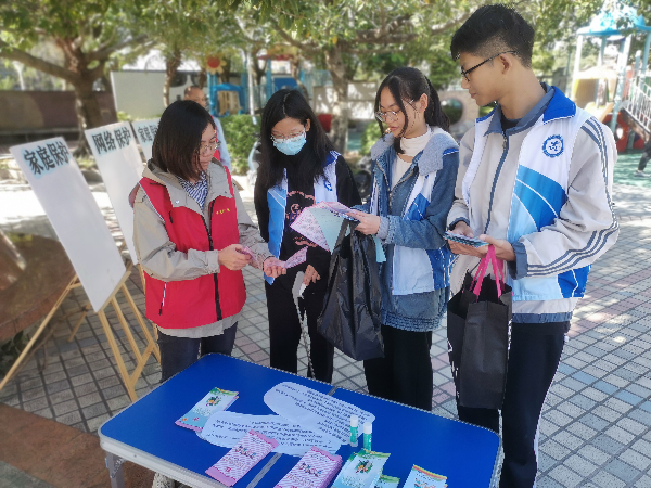 图五 法伴未来摊位 (2).jpg