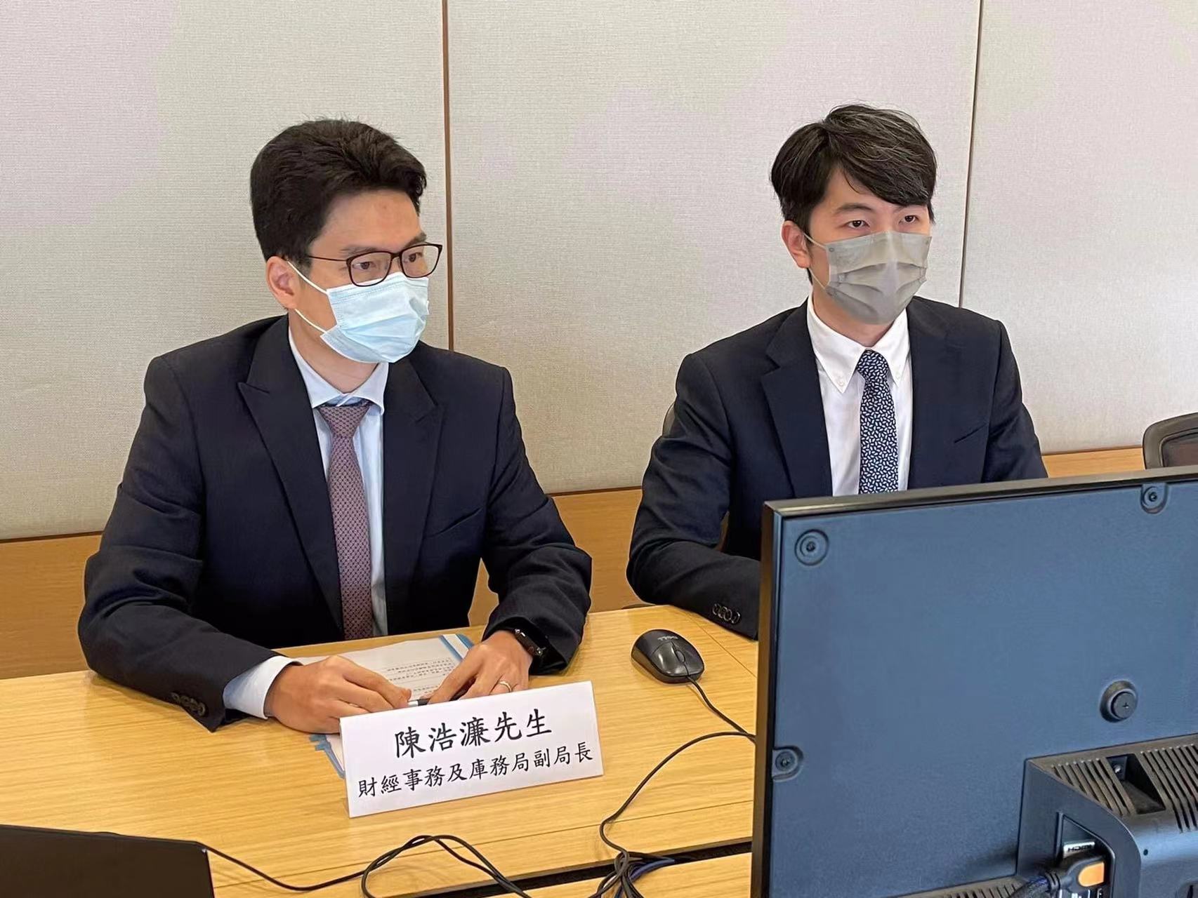 贤娜4.26.jpg